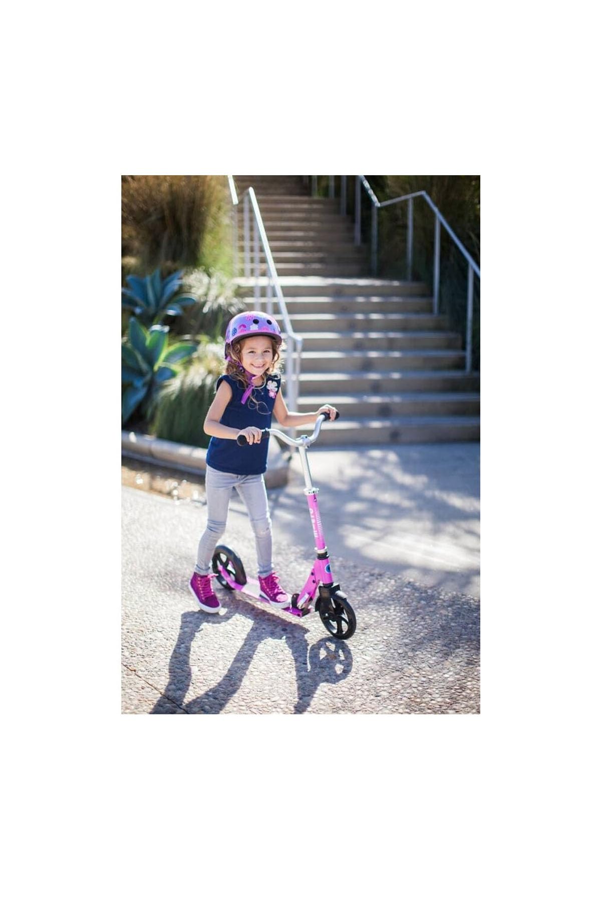 2 Wheel Foldable Kids Scooter with Adjustable Handlebar C6494
