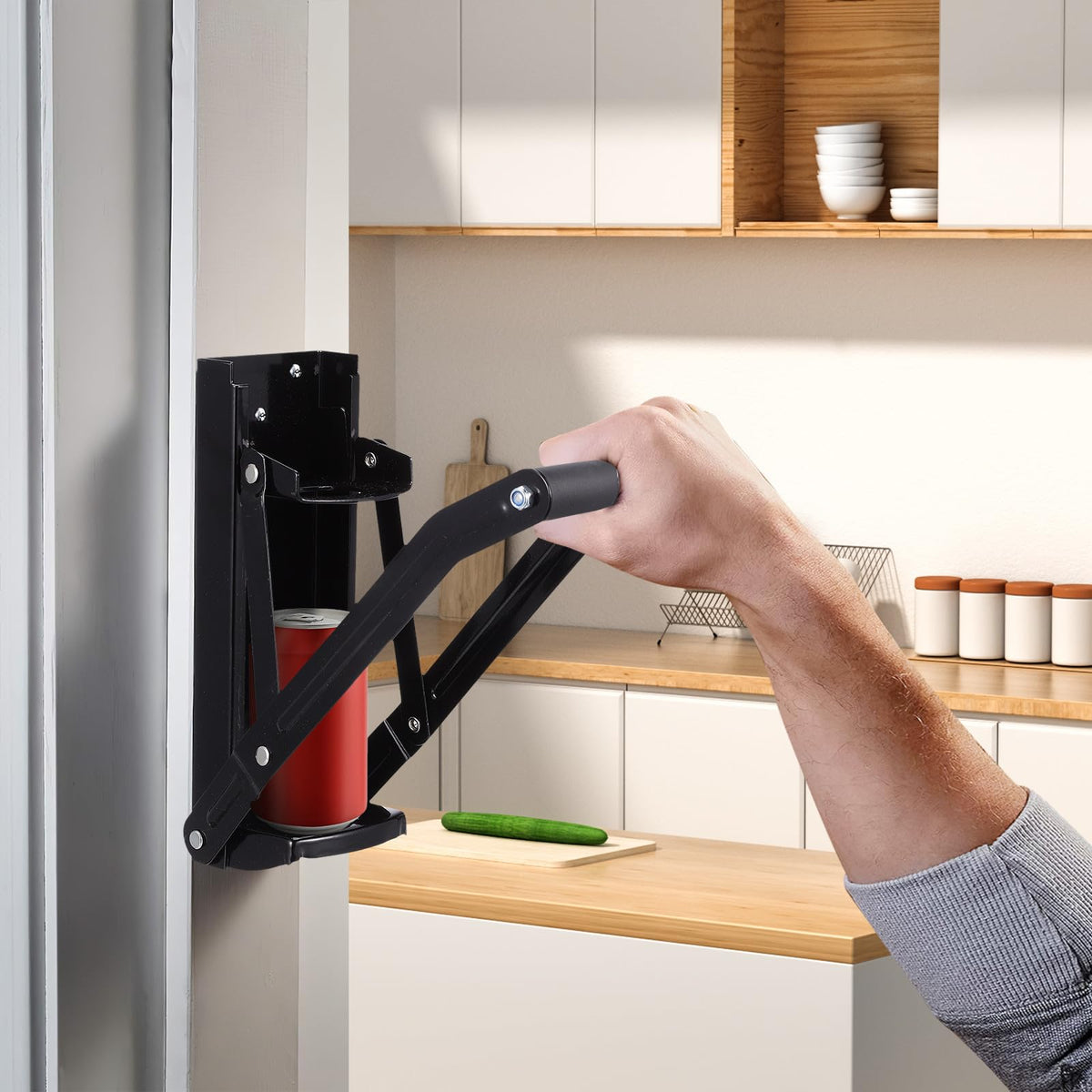 Heavy Duty Wall Mounted Can Crusher with Bottle Opener E5571