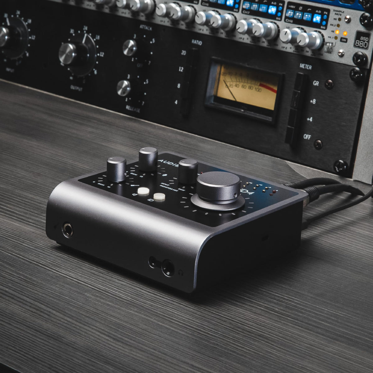 Black USB-C Audio Interface B121231