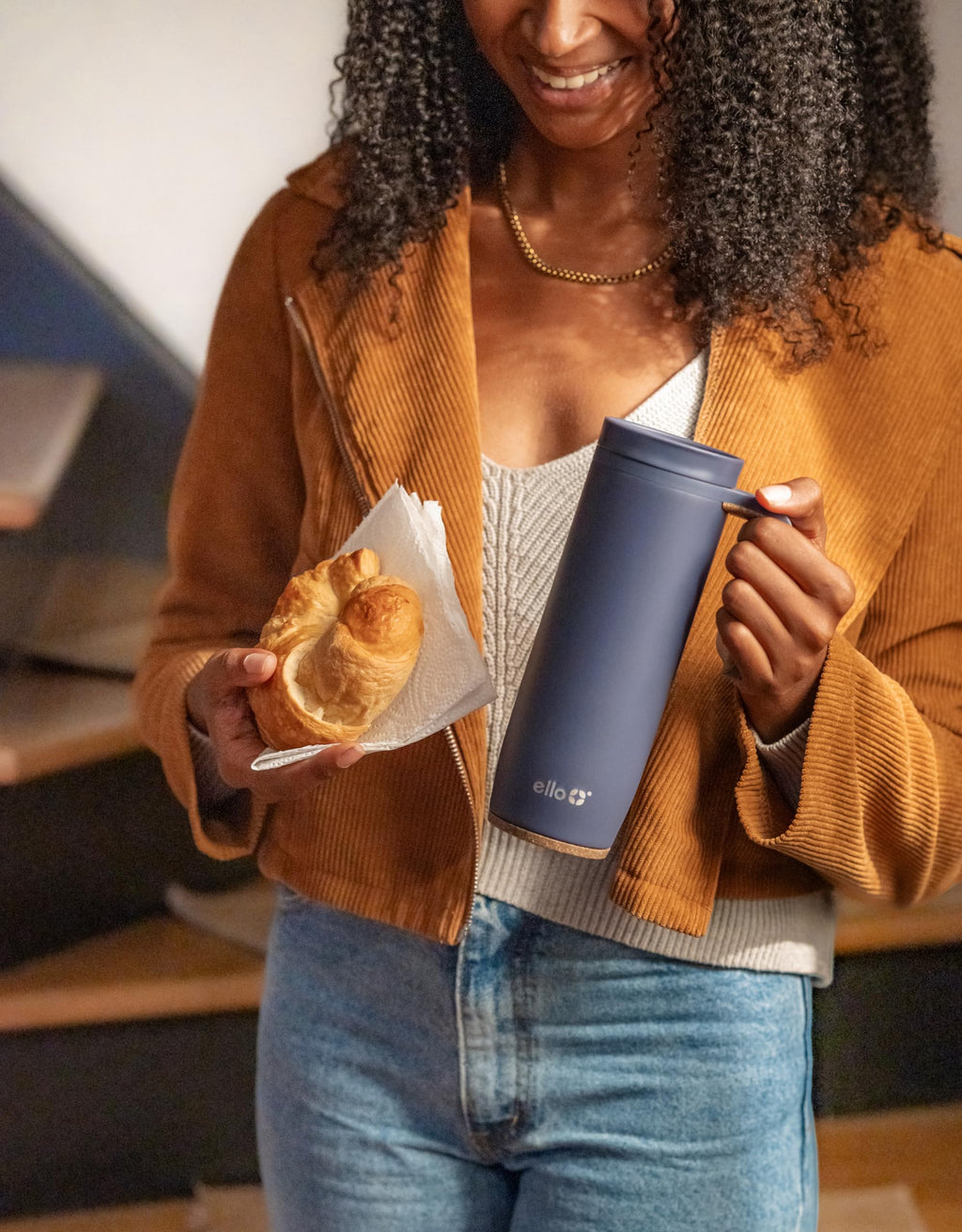 18oz Insulated Stainless Steel Travel Mug with Handle N140